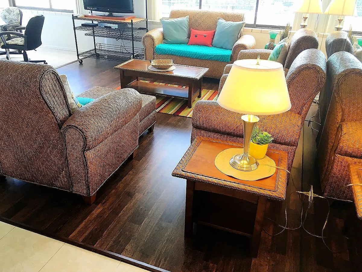 Hawaiian Monarch Penthouse 401 By Hawaii Ocean Club Apartment Honolulu